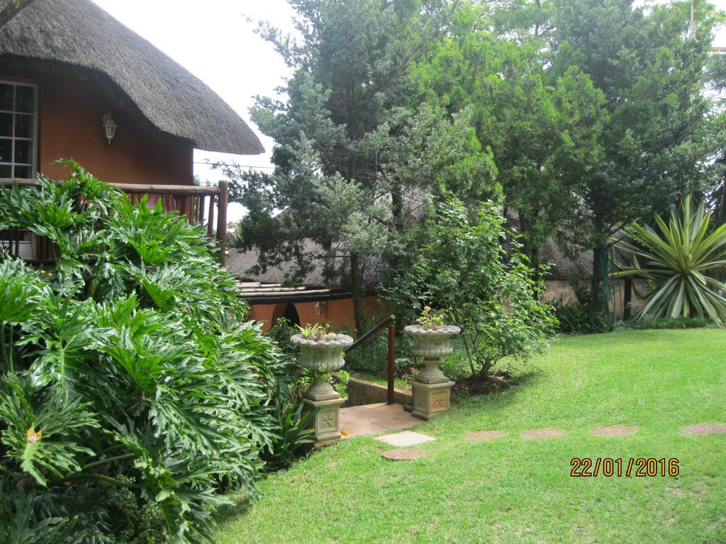 פרטוריה Treetops & Treats Guest House מראה חיצוני תמונה