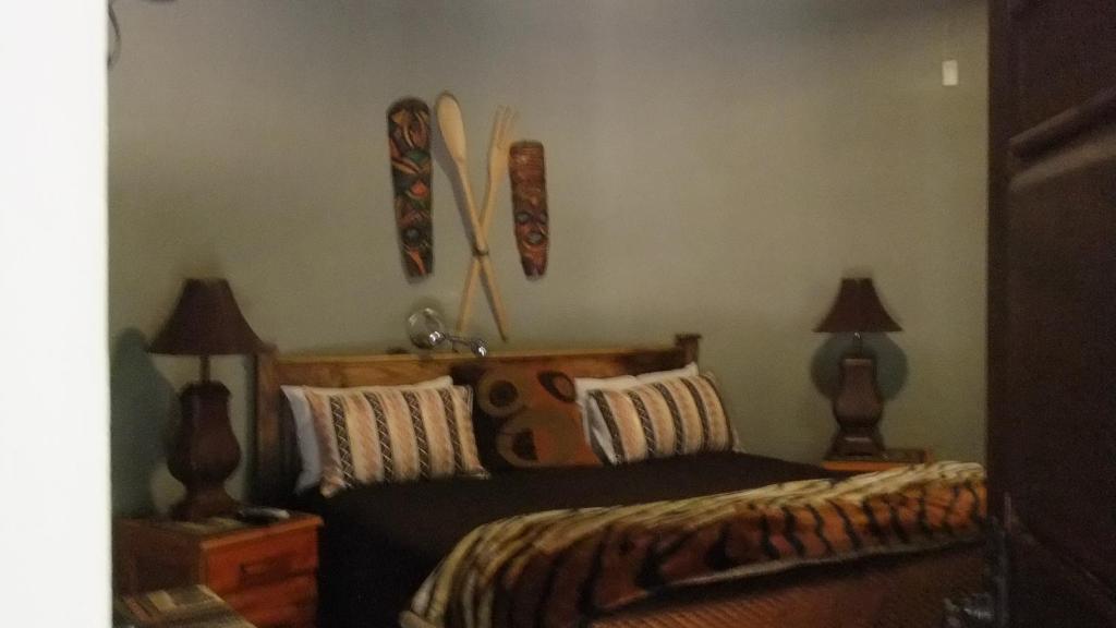 פרטוריה Treetops & Treats Guest House חדר תמונה