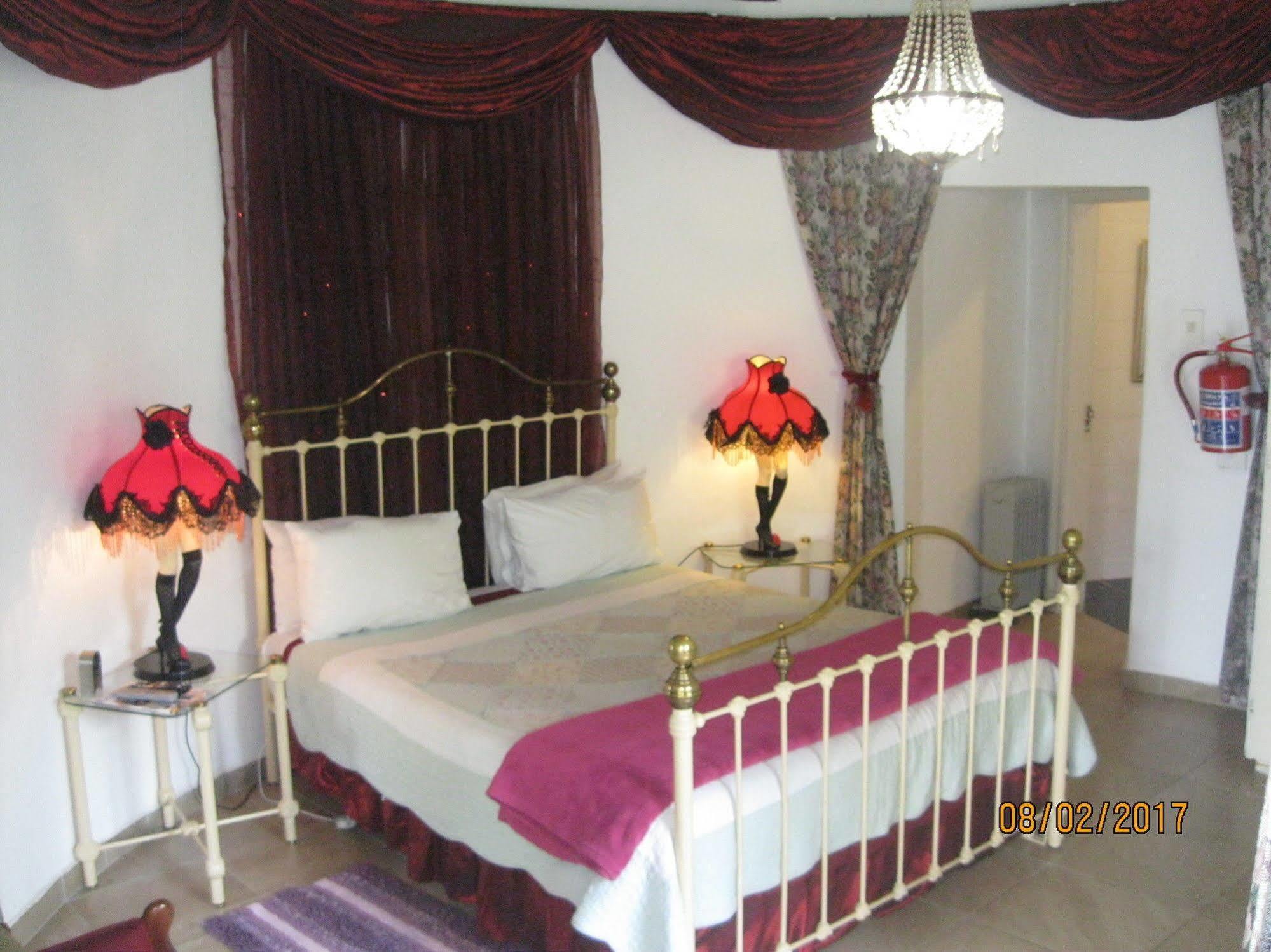 פרטוריה Treetops & Treats Guest House מראה חיצוני תמונה